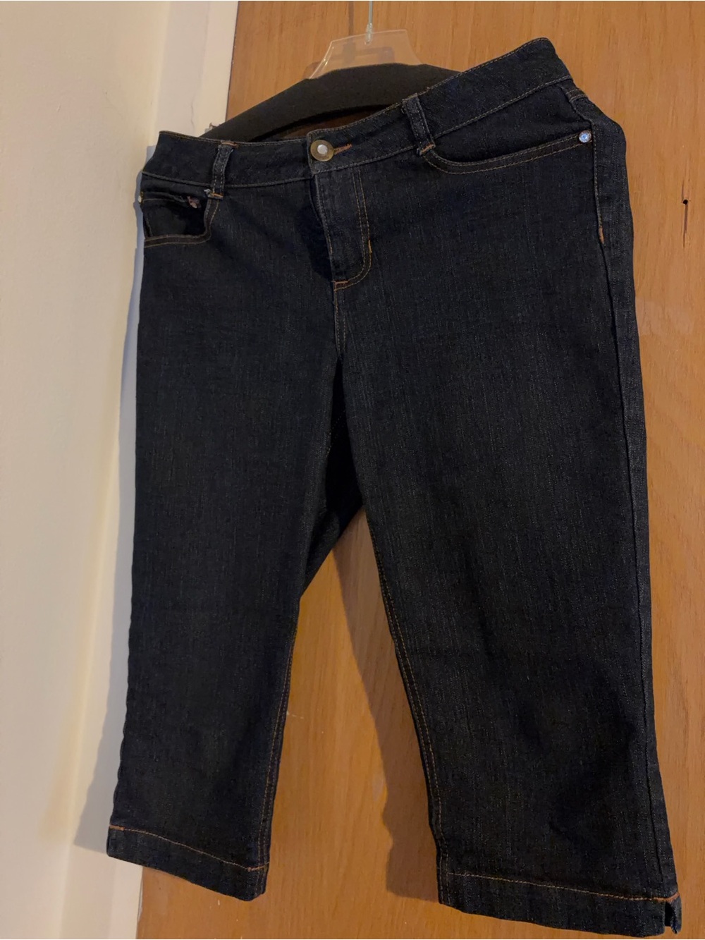 Beau Dawson Women's Dark Navy Cropped Jeans - Slim Capri